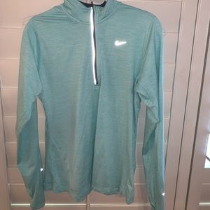 nike pullover
